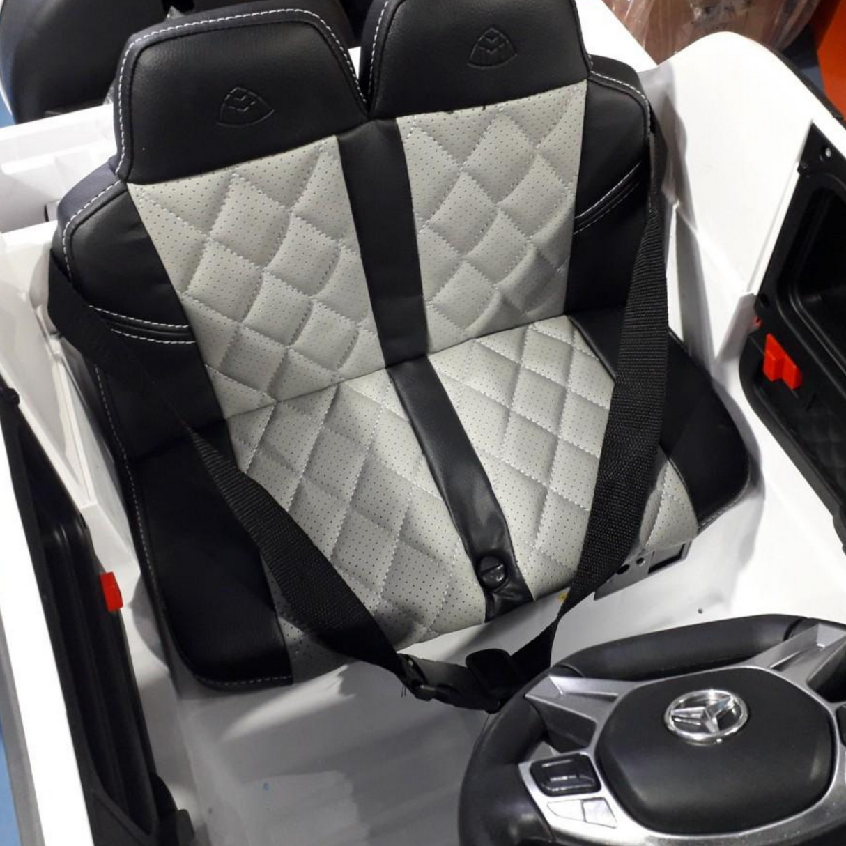 Camion à chevaucher pour enfants Mercedes Maybach G650 12 V : véhicule à chevaucher télécommandé 4x4 monoplace