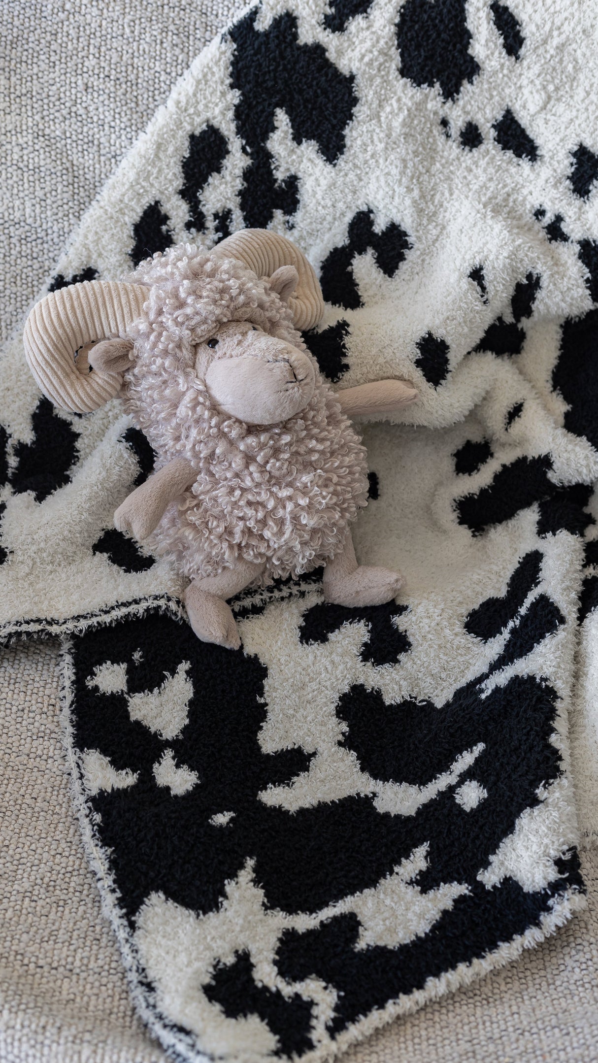 Tap Shoe & Baby's Breath Cow Print Toddler Blanket