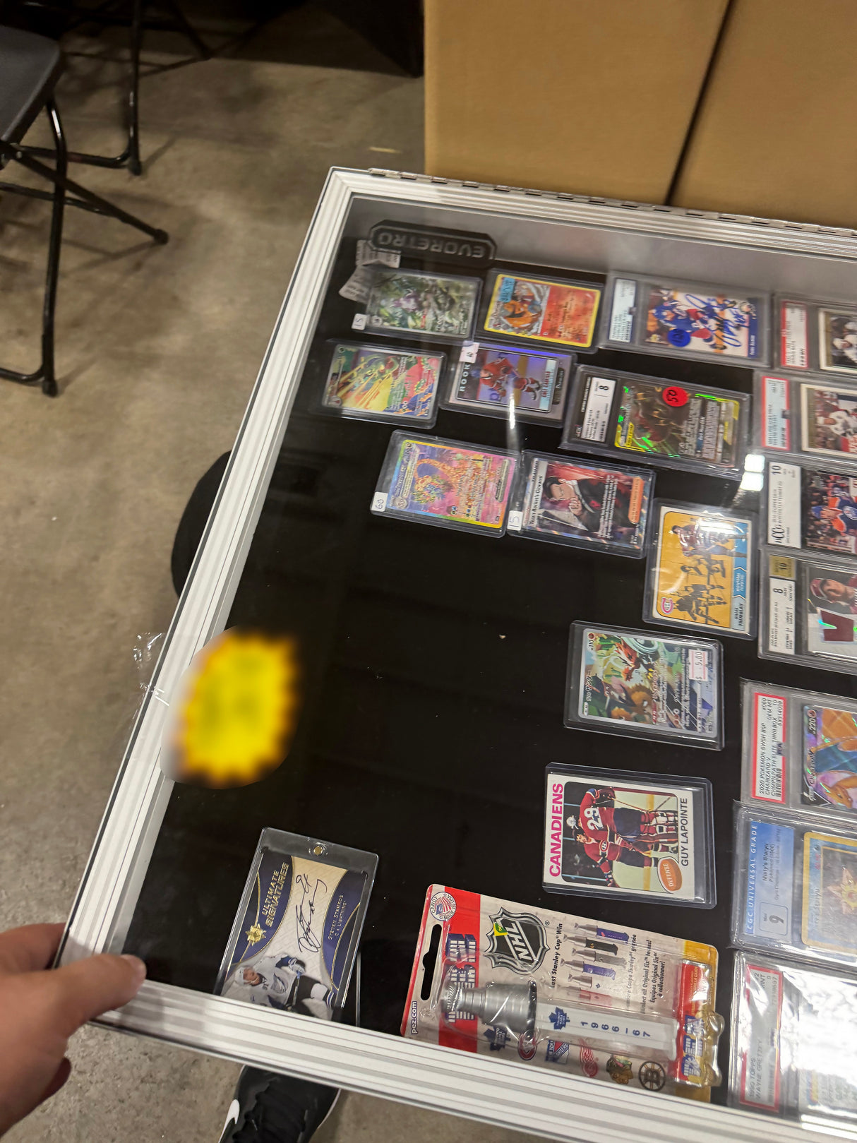 Lockable Aluminum Showcase Display Case 36x24x1.65" Black – Secure & Stylish Storage for Collectibles