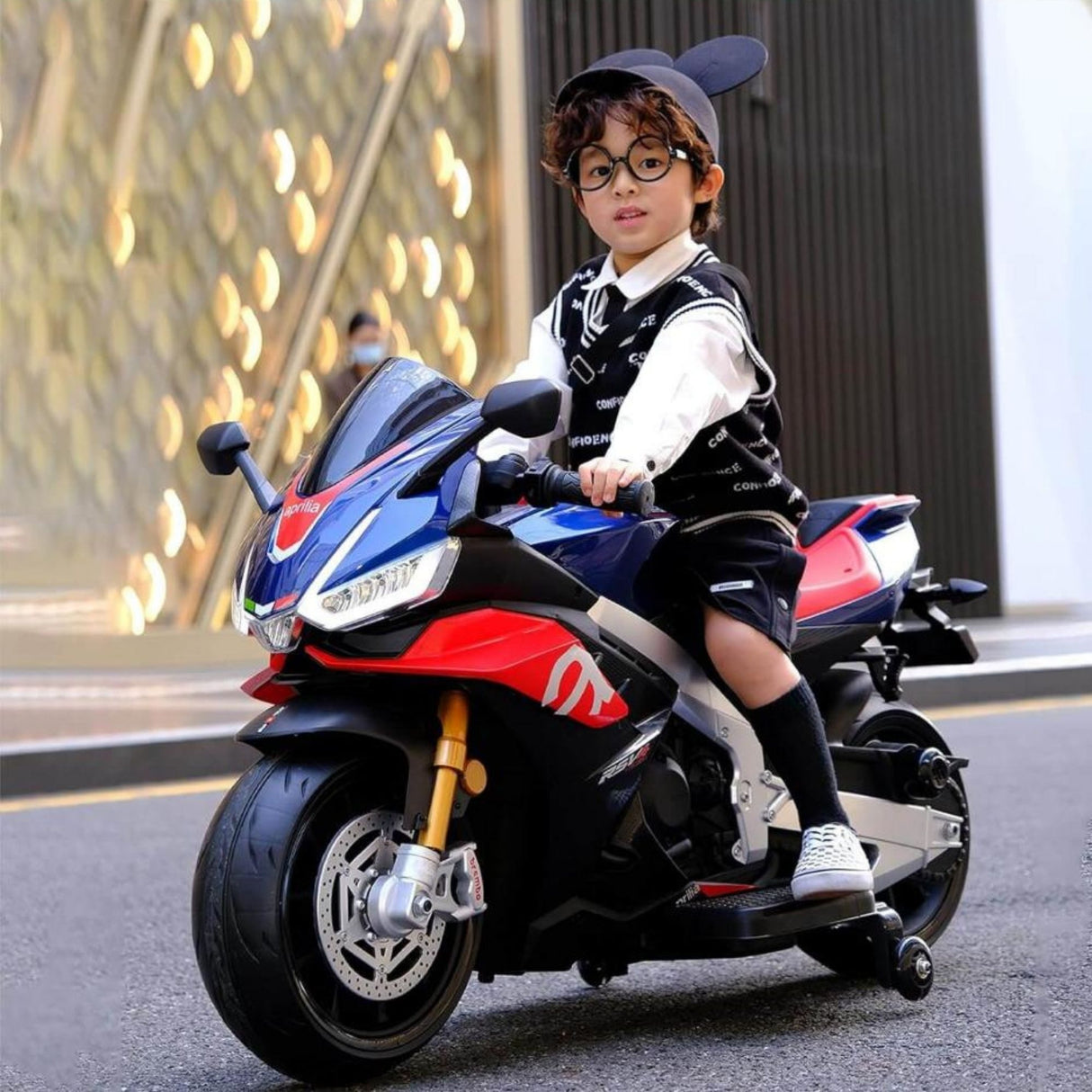 Moto pour enfants Aprilia RSV4 12 V améliorée : roulez avec style