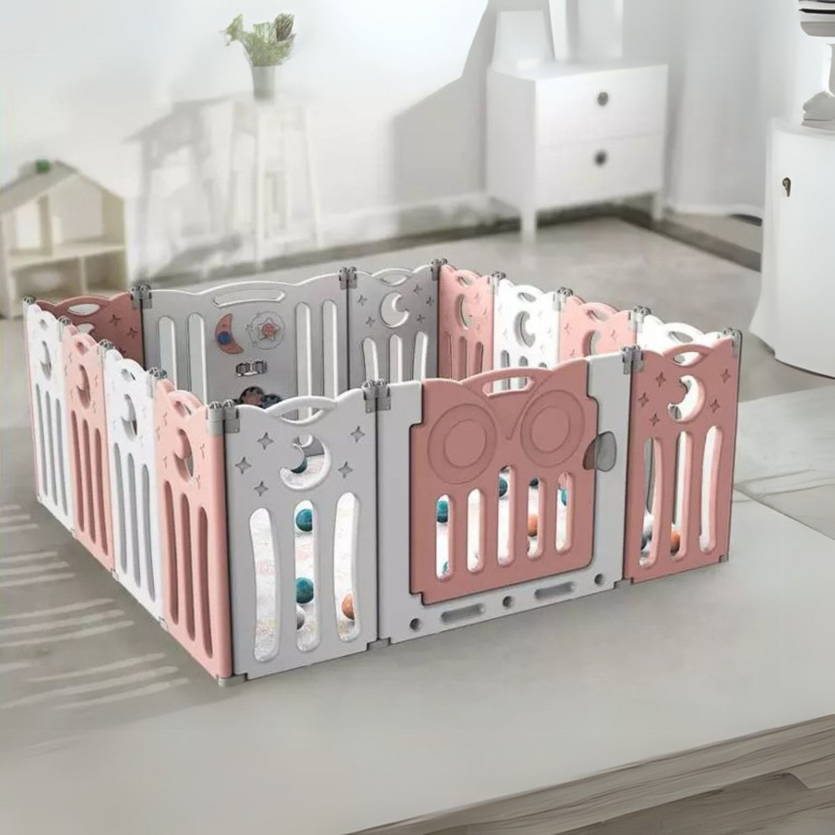 Kids 16 Panel Foldable Indoor & Outdoor Safety Playpen - 143 x 179 x 63 (cm)