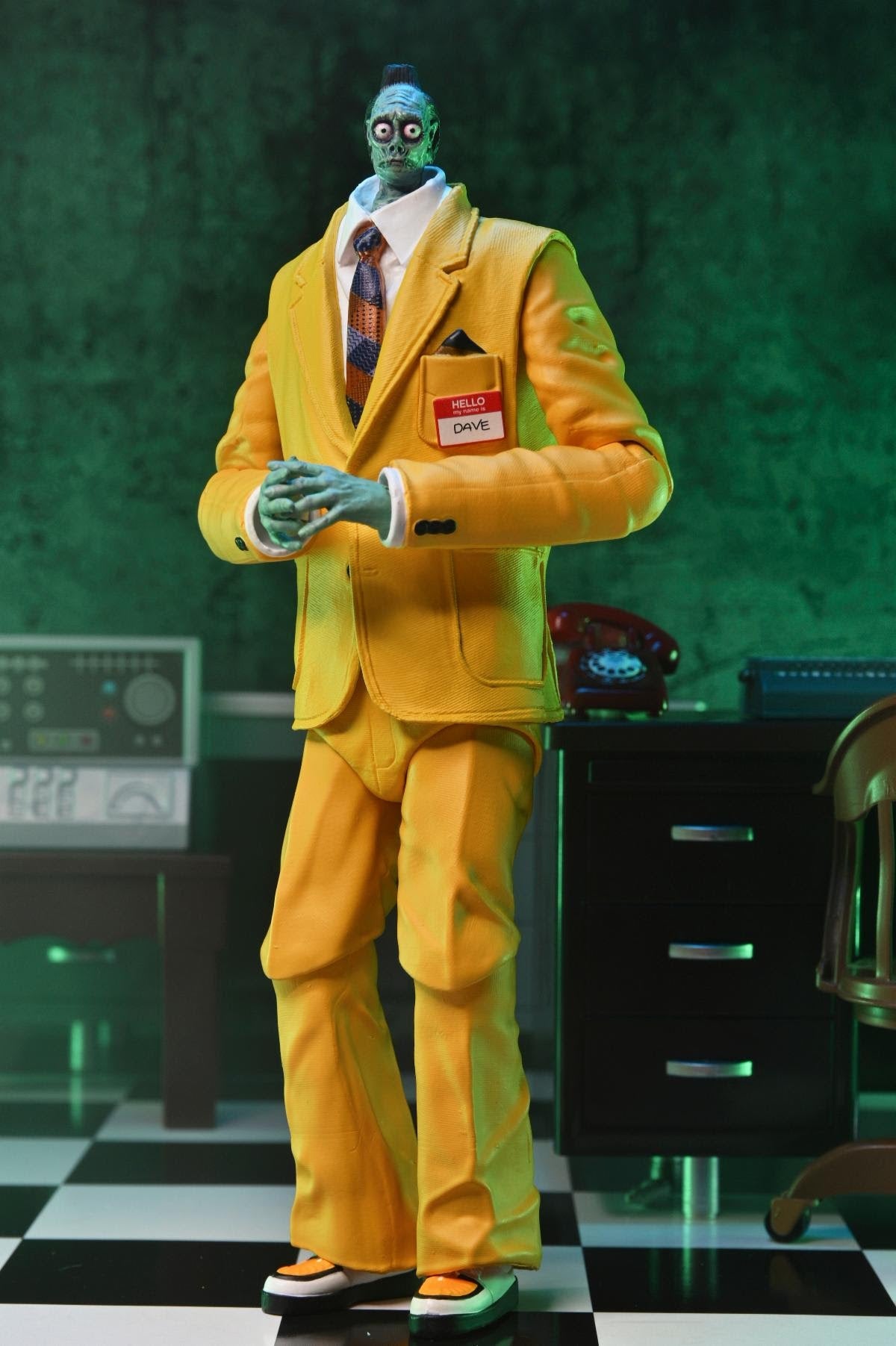 Beetlejuice Beetlejuice - 7" Scale Action Figure - Ultimate Bob (Preorder Nov/Dec 2025)