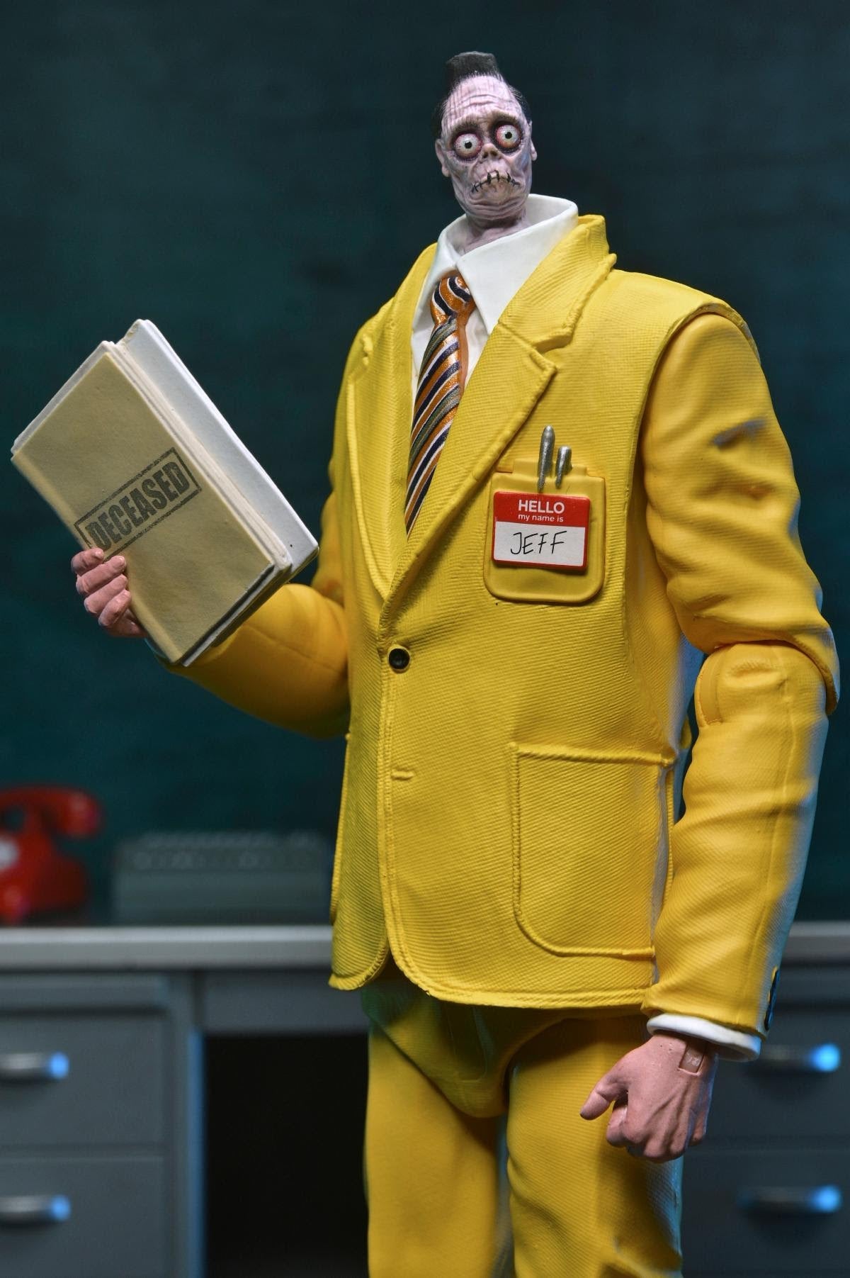 Beetlejuice Beetlejuice - 7" Scale Action Figure - Ultimate Bob (Preorder Nov/Dec 2025)