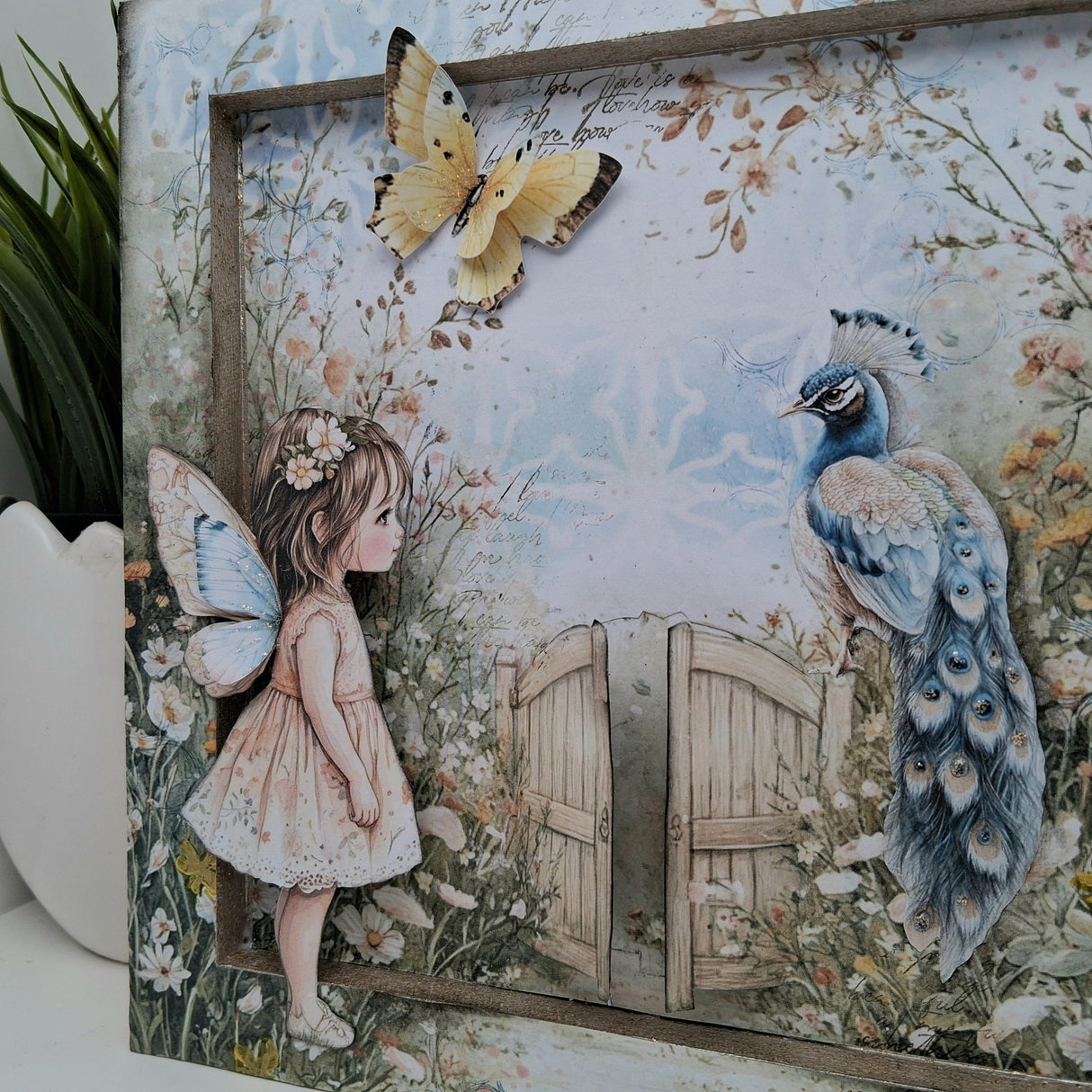 Dutch Doobadoo DDBD Collage Die-Cuts Fly Away