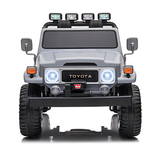 Véhicule tout-terrain 24 V Toyota Premium sous licence : camion 4x4 2 places entièrement amélioré pour enfants