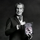 Vincent Price - 7" Scale Action Figure - Ultimate Vincent Price (B&W) (Preorder Feb/Mar 2026)