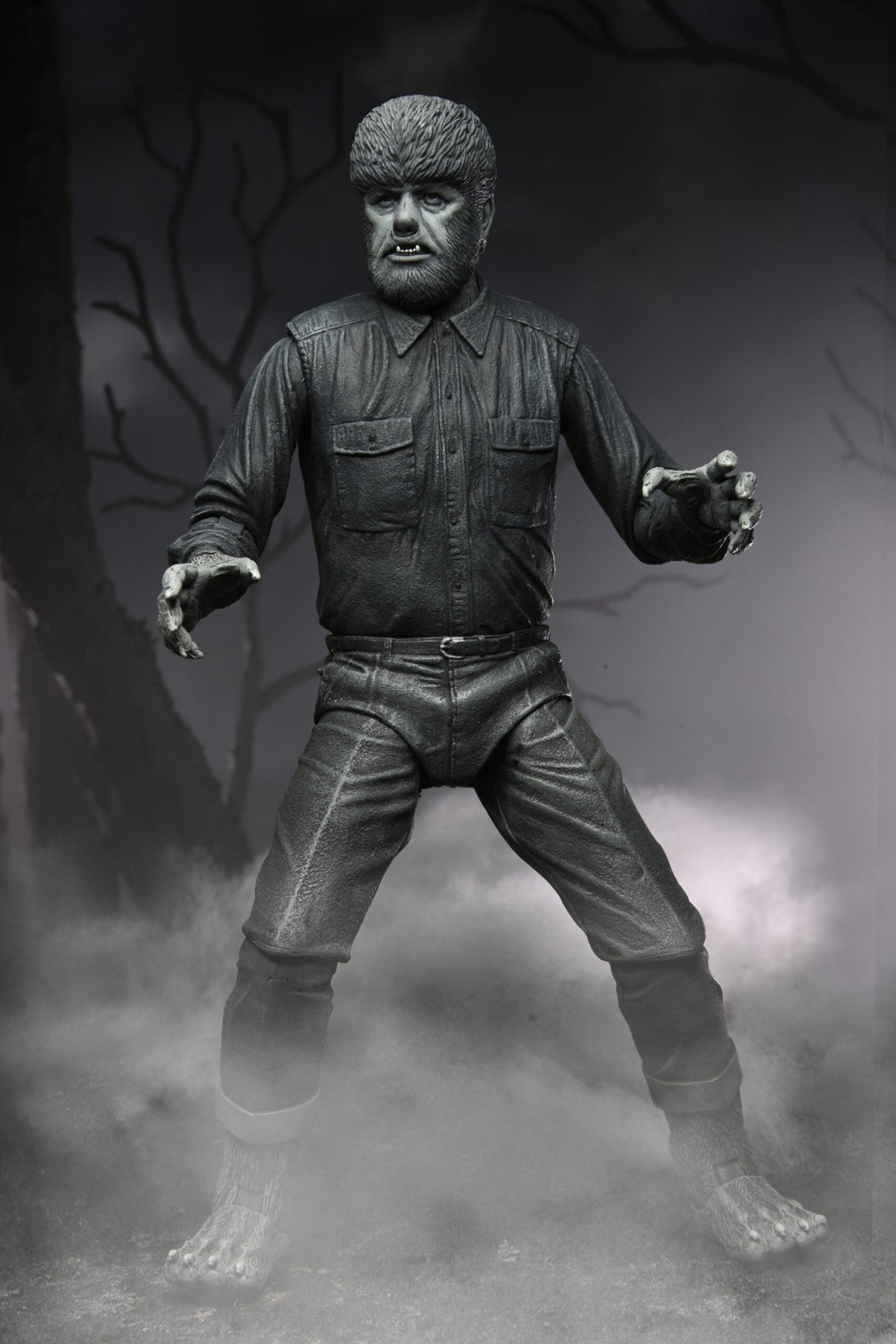 Universal Monsters - Ultimate Wolf Man - Black & White
