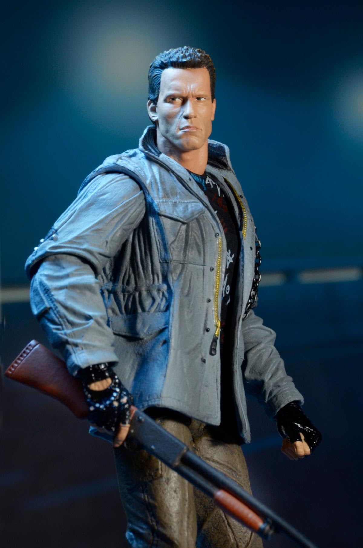 Terminator - 7" Action Figure - Ultimate T-800 (Tech Noir) (Preorder Feb/Mar 2026)