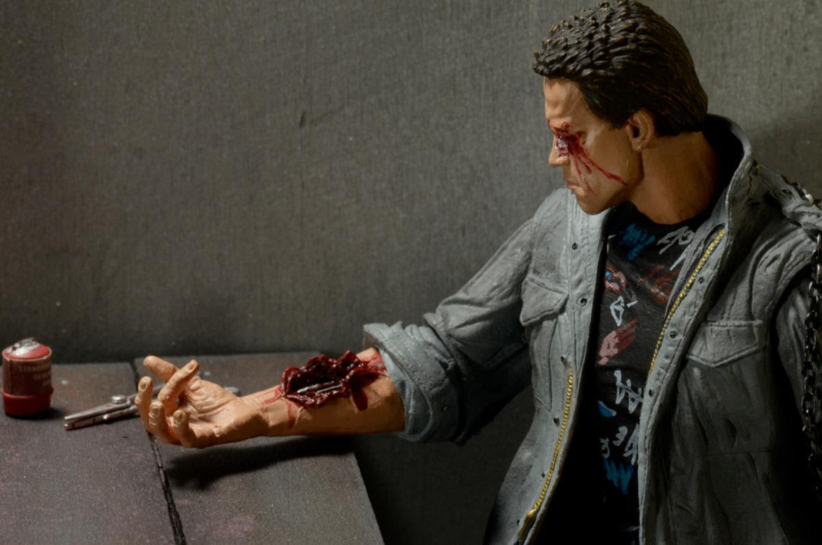 Terminator - 7" Action Figure - Ultimate T-800 (Tech Noir) (Preorder Feb/Mar 2026)